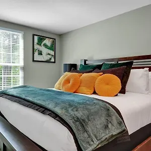 The Clark At Midtown Holiday home